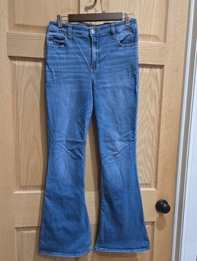 Hollister High Rise Flare 12